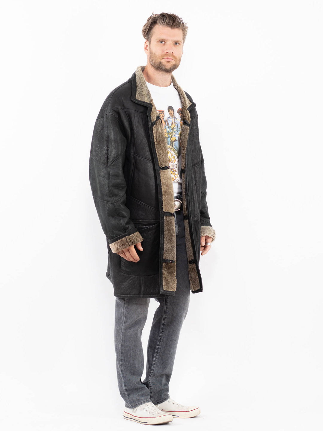 Vintage 90's Men Sheepskin Coat in BlackZ1973