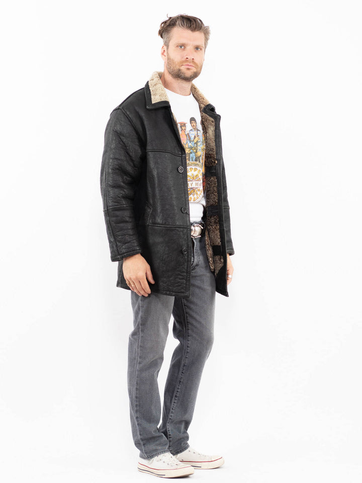 Vintage 90's Men Sheepskin Coat in BlackZ1982