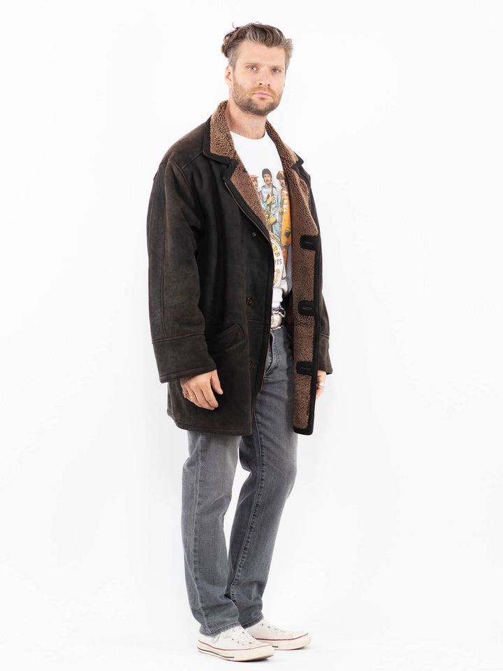 Vintage 90's Men Sheepskin Coat in BlackZ1983