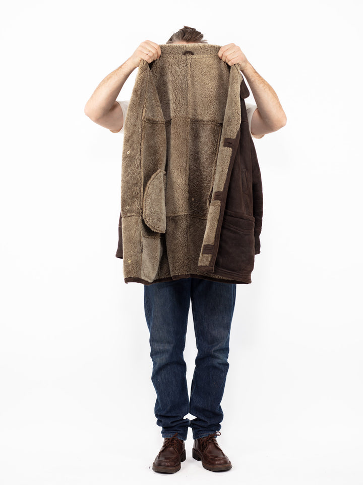 Vintage 90. gadu vīriešu aitādas mētelis brūnā krāsā