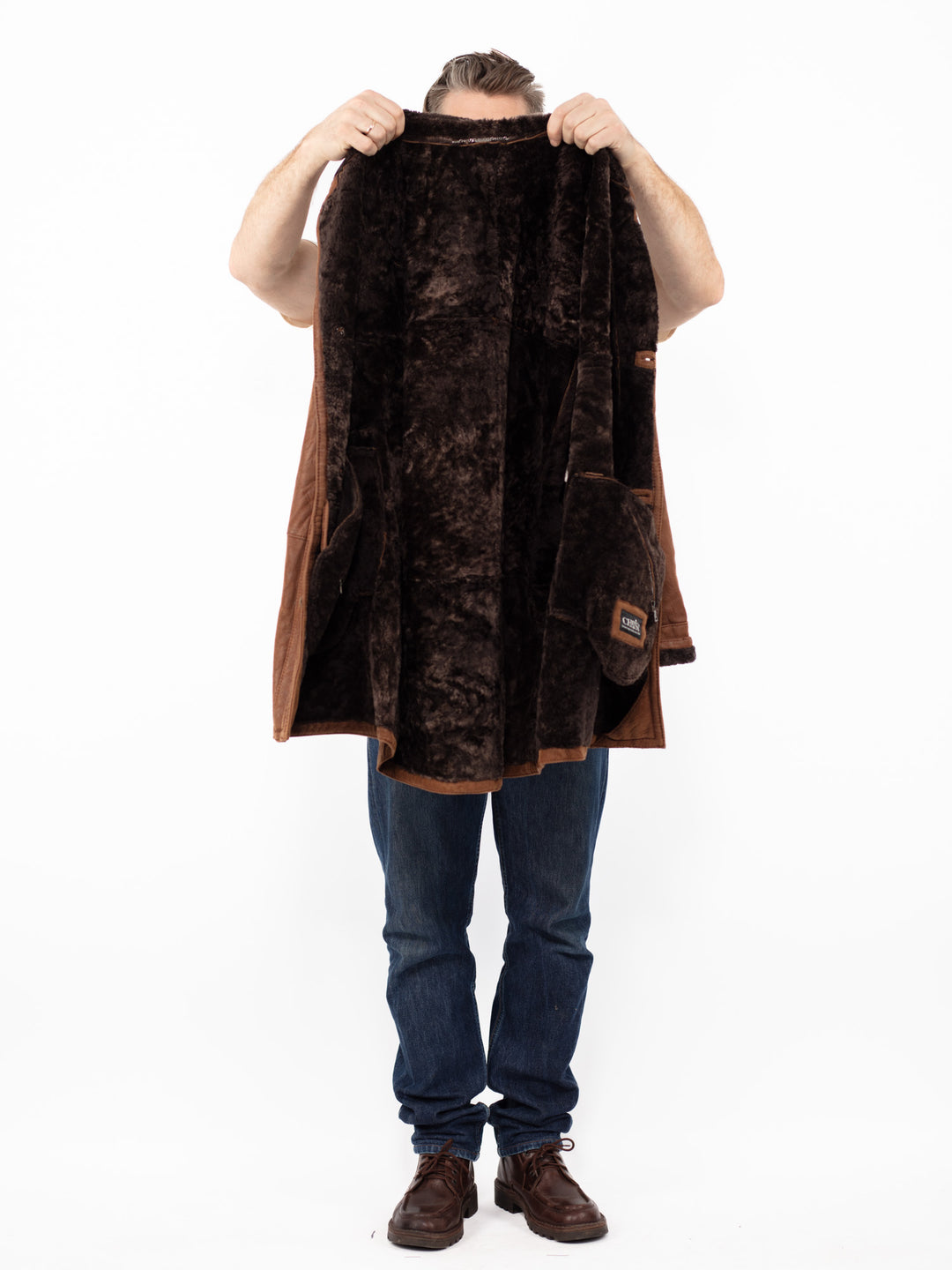 Vintage 90. gadu vīriešu aitādas mētelis brūnā krāsā