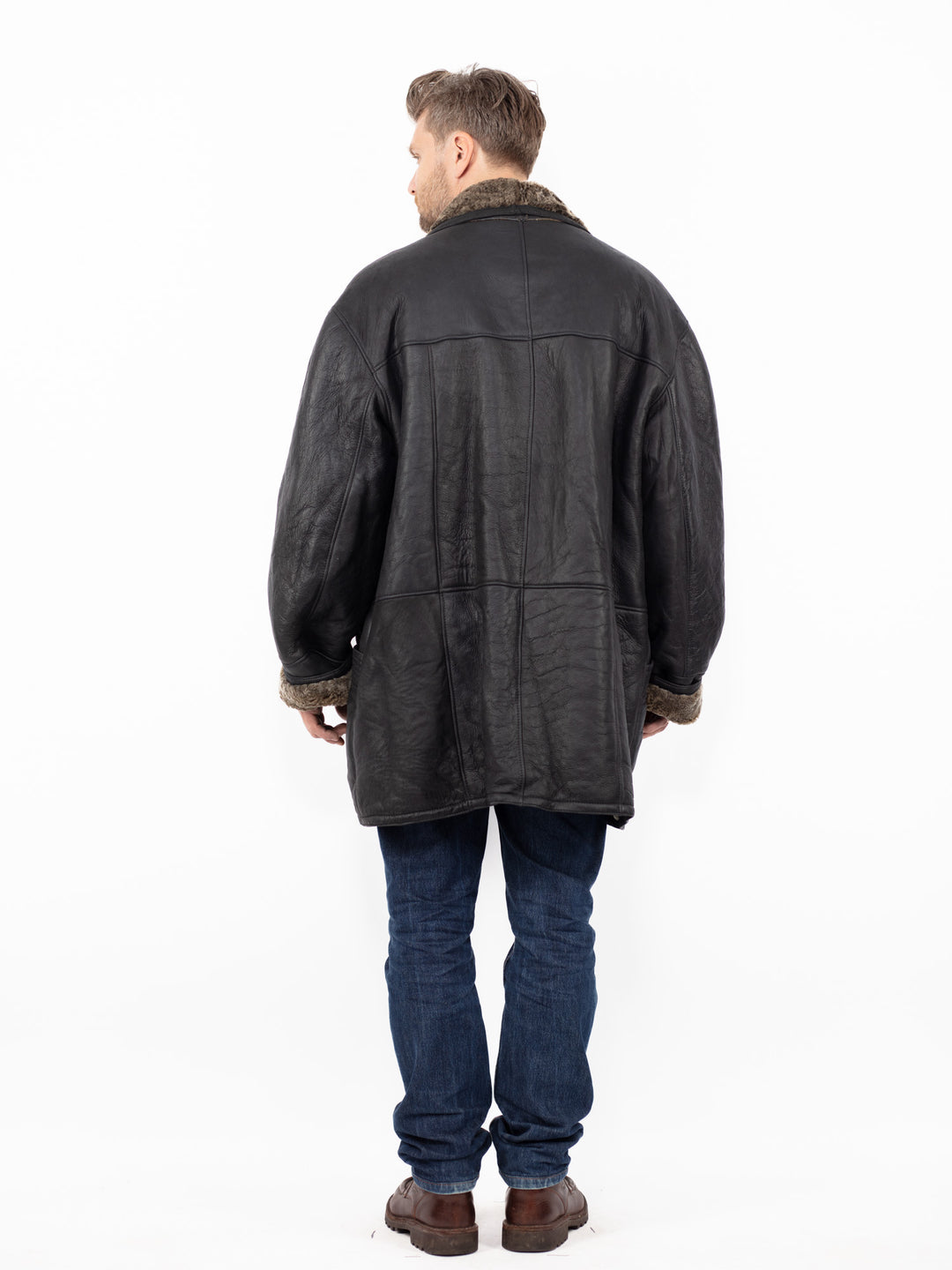 Vintage 90's Men Oversized Sheepskin Coat in Black