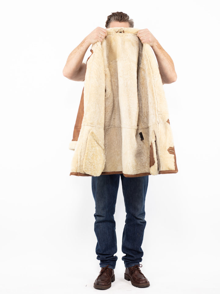 Vintage 90. gadu vīriešu aitādas mētelis brūnā krāsā