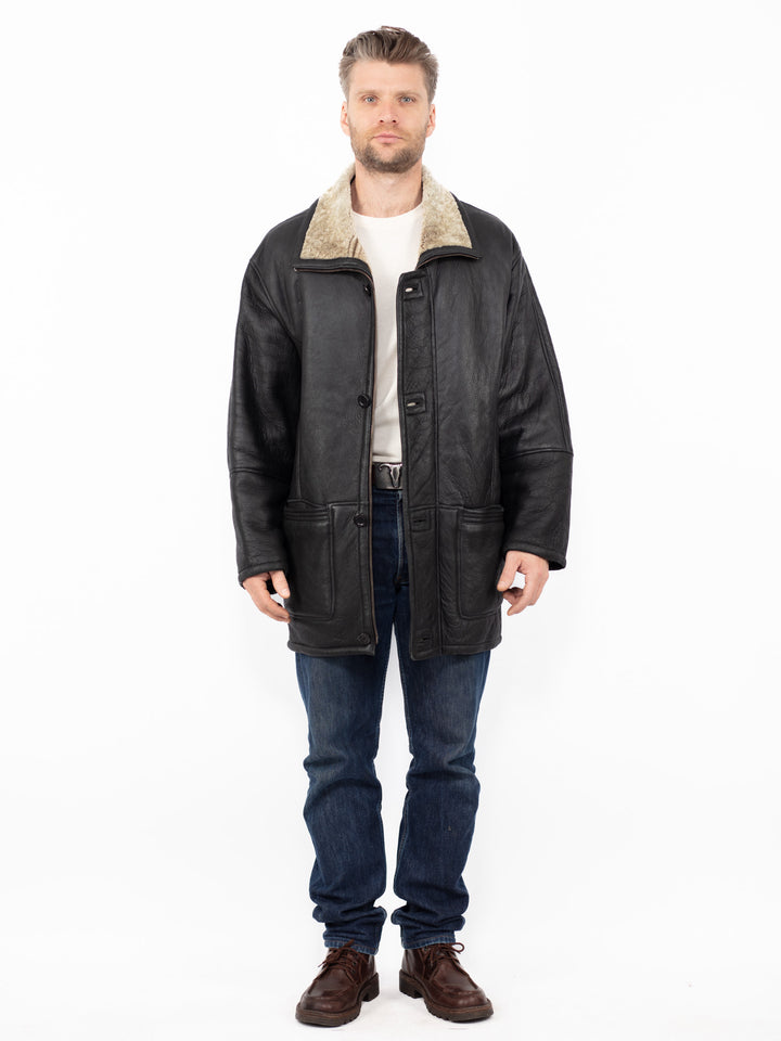 Vintage 90. gadu vīriešu aitādas ādas mētelis melnā krāsā