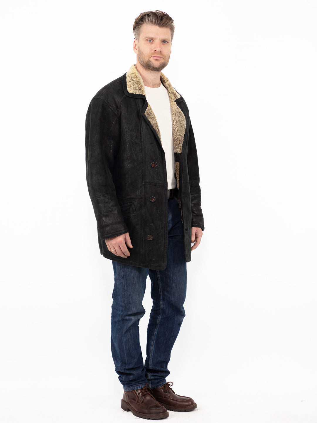 Vintage 90. gadu vīriešu aitādas mētelis melnā krāsā