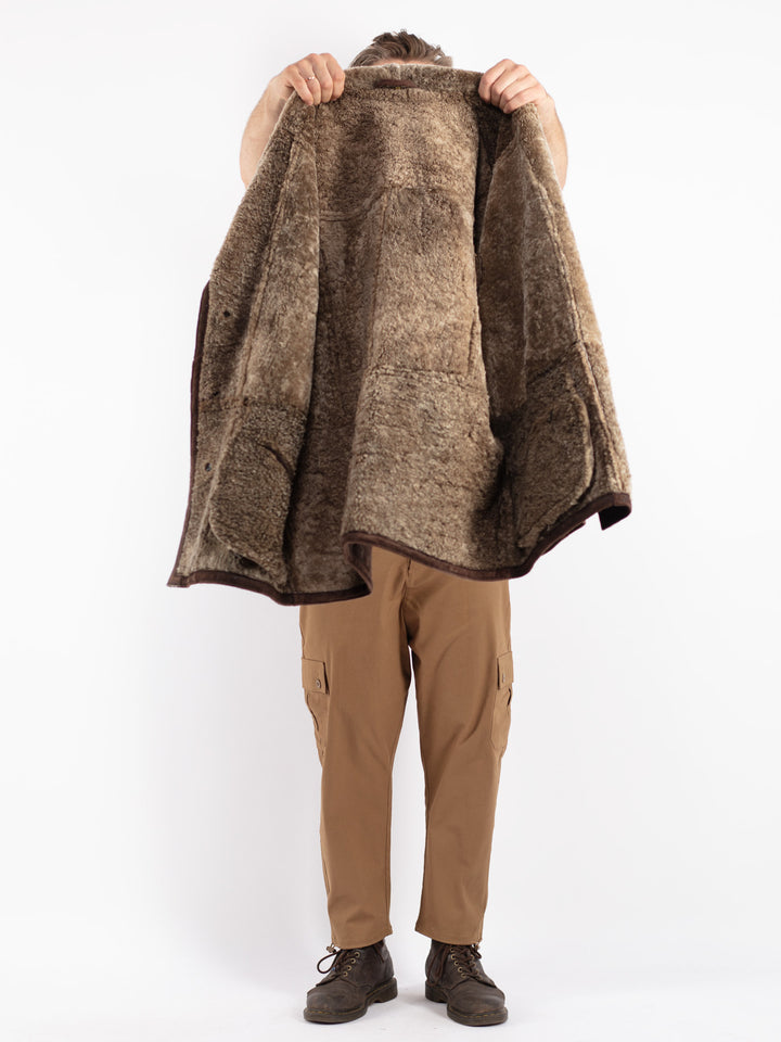 Vintage 90's Men Sheepskin Coat in Brown