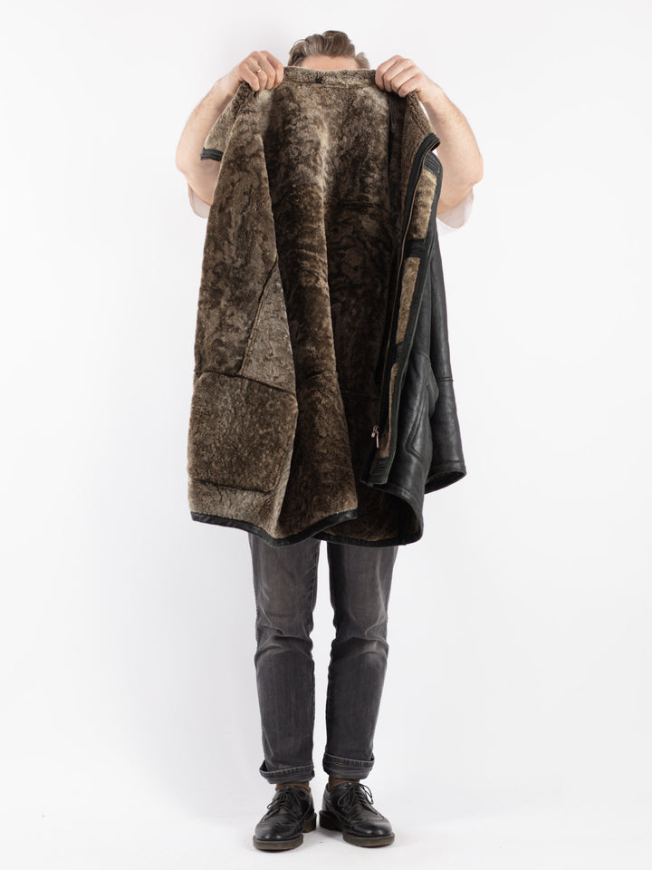 Vintage 90's Men Sheepskin in BlackZ407