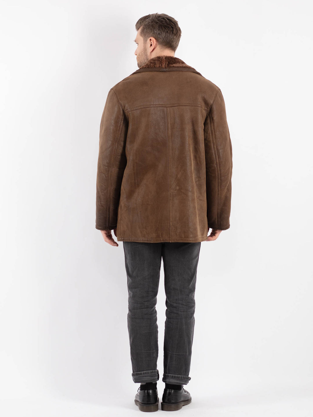 Vintage 90's Men Sheepskin Jacket in Brown