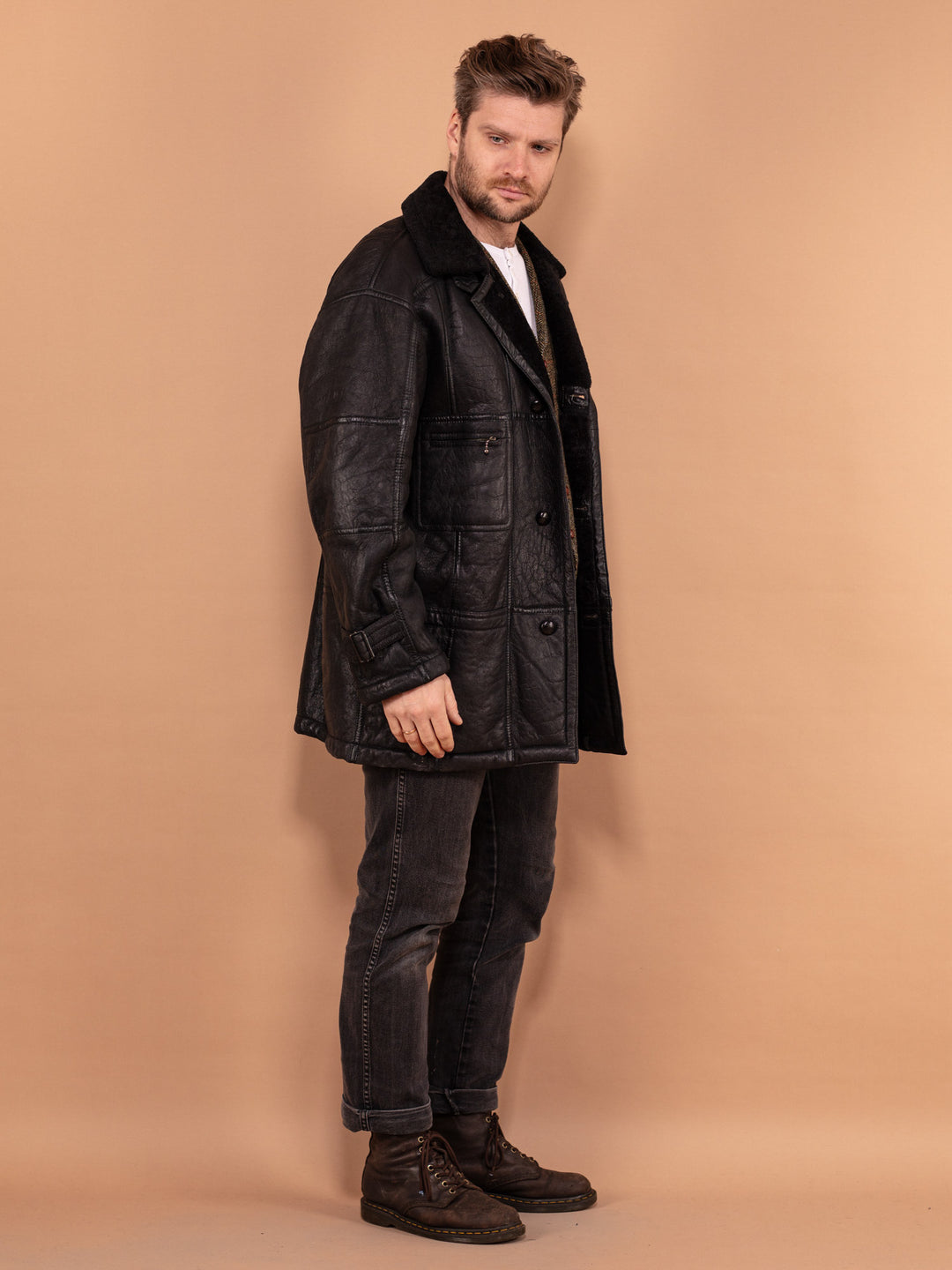 Vintage 90's Men Sheepskin Leather Coat in Black - NorthernGrip