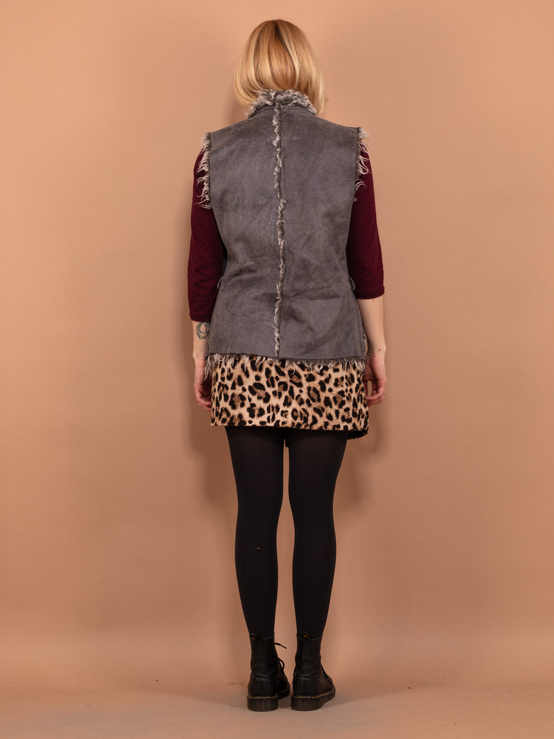 Vintage 90's Women Faux Shearling Vest in Gray - NorthernGrip
