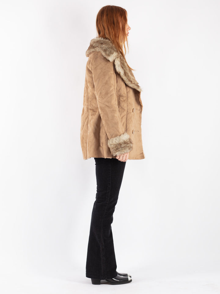 Vintage 90's Women Faux Sheepskin Coat in Beige