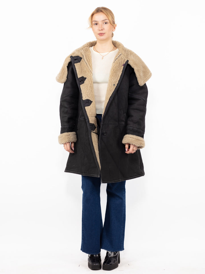 Vintage 90. gadu sieviešu liela izmēra mākslīgās aitādas mētelis melnā krāsā