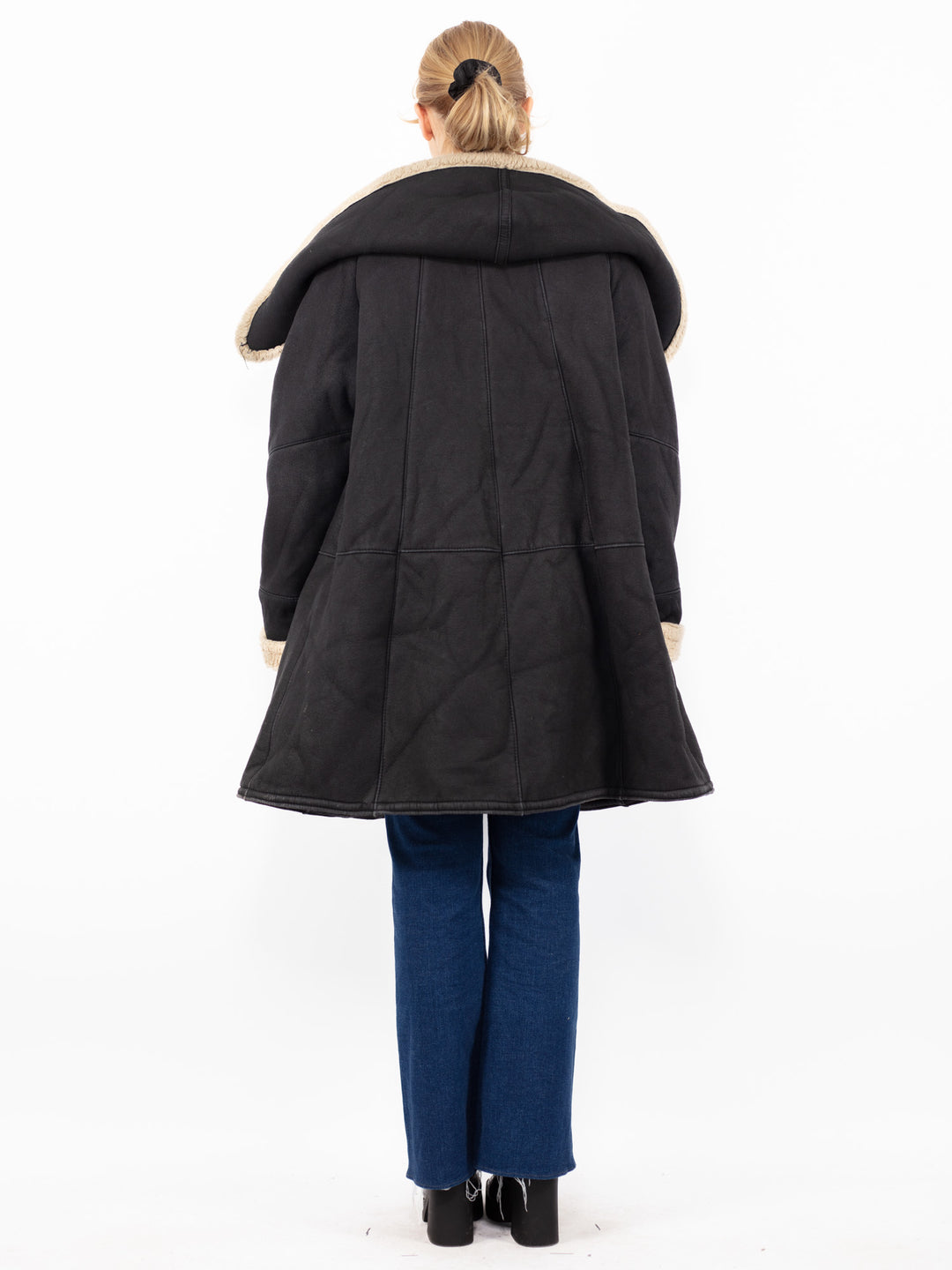 Vintage 90. gadu sieviešu liela izmēra mākslīgās aitādas mētelis melnā krāsā