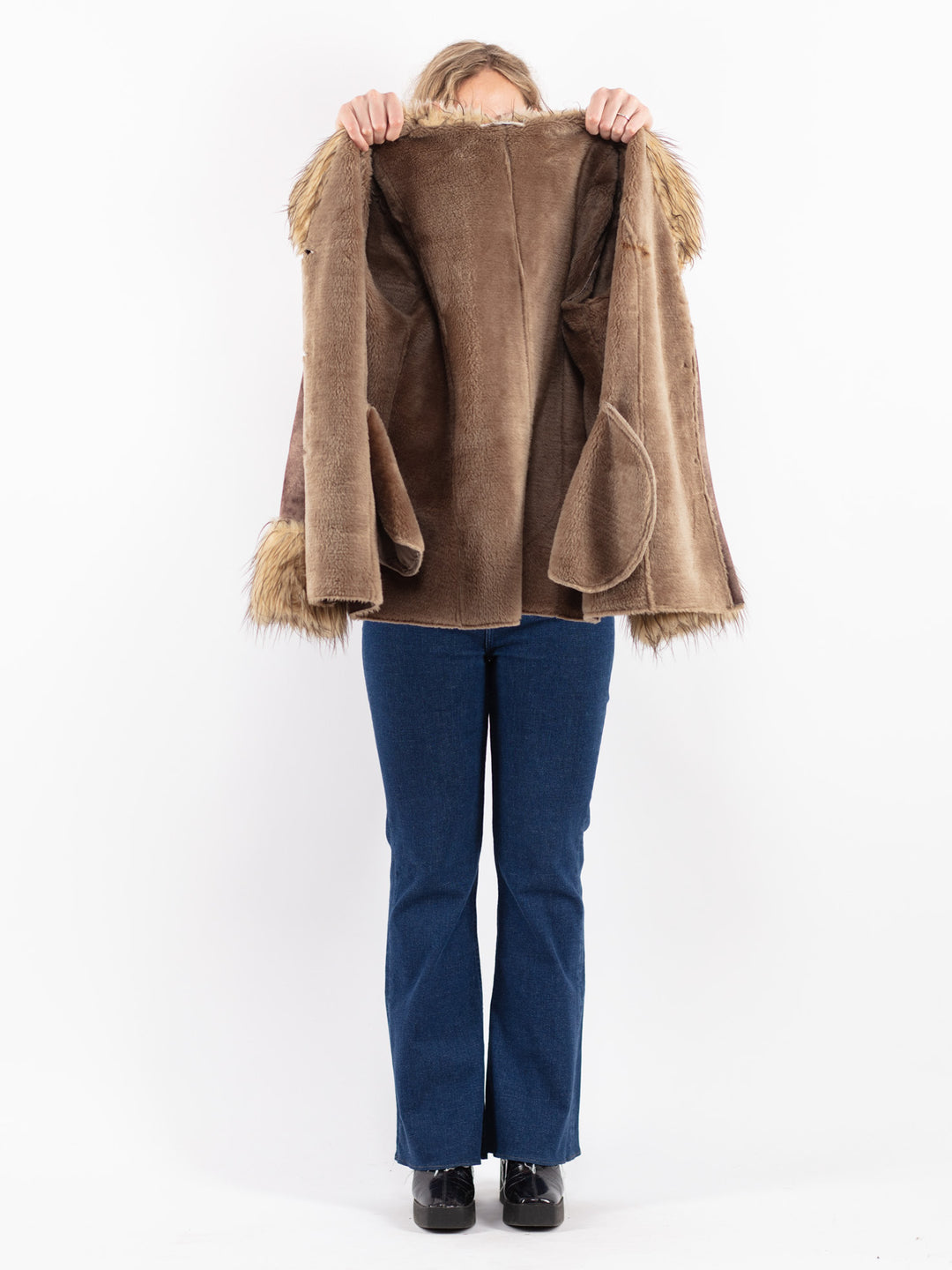 Vintage 90's Women Faux Sheepskin Jacket in Brown