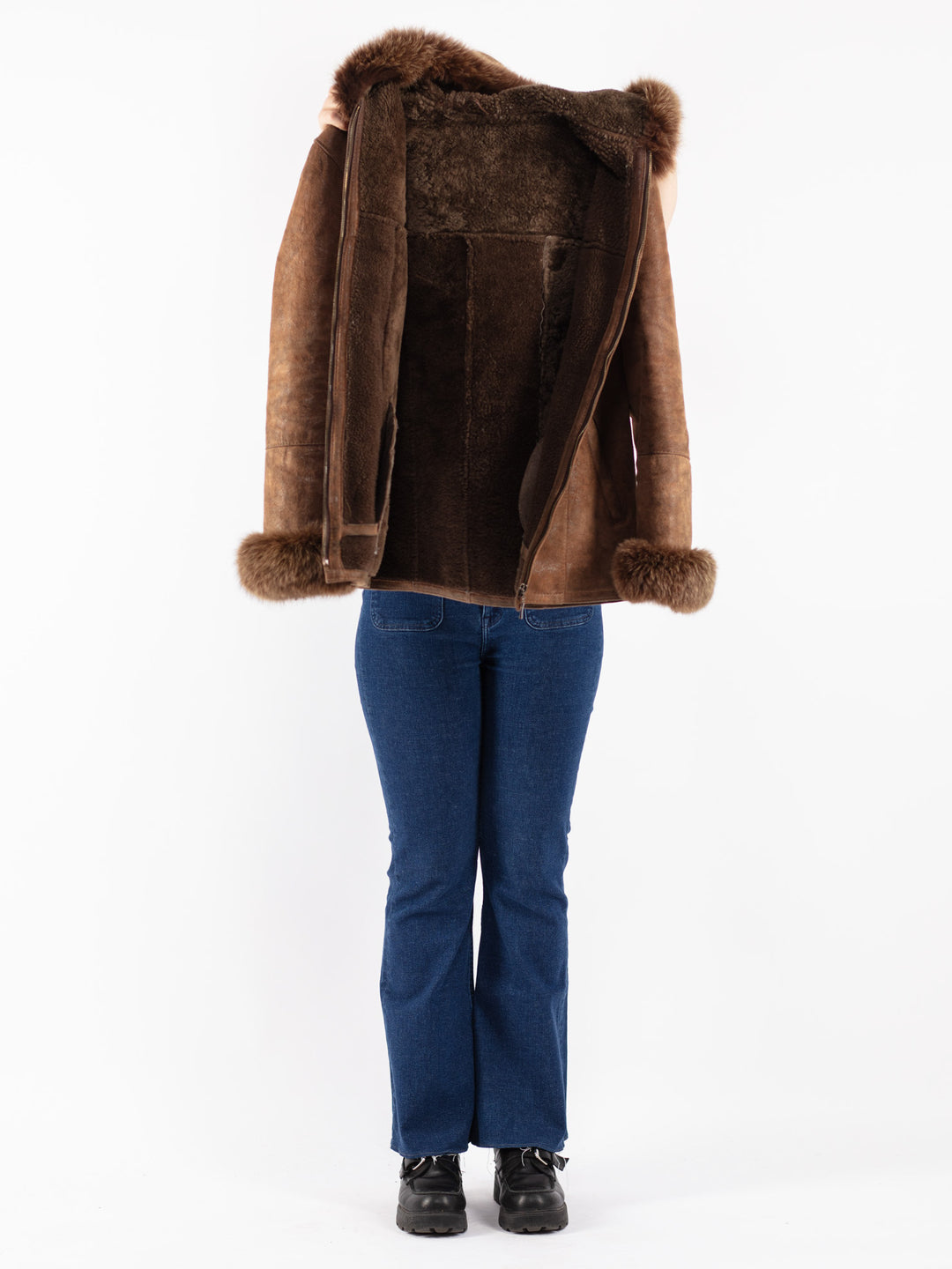 Vintage 90's Women Sheepskin Jacket in Brown