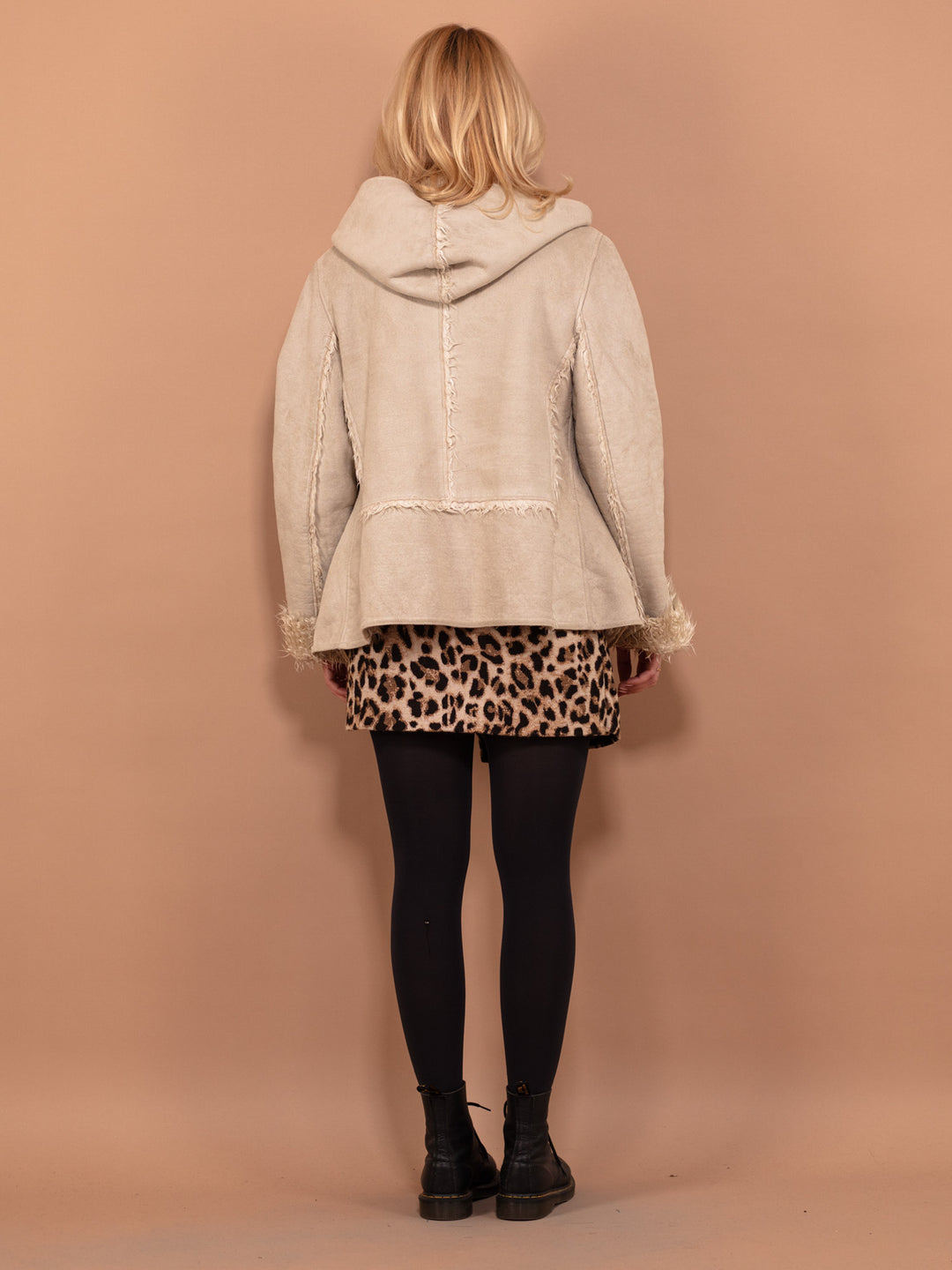 Vintage 90's Women Hooded Sherpa Jacket in Beige - NorthernGrip
