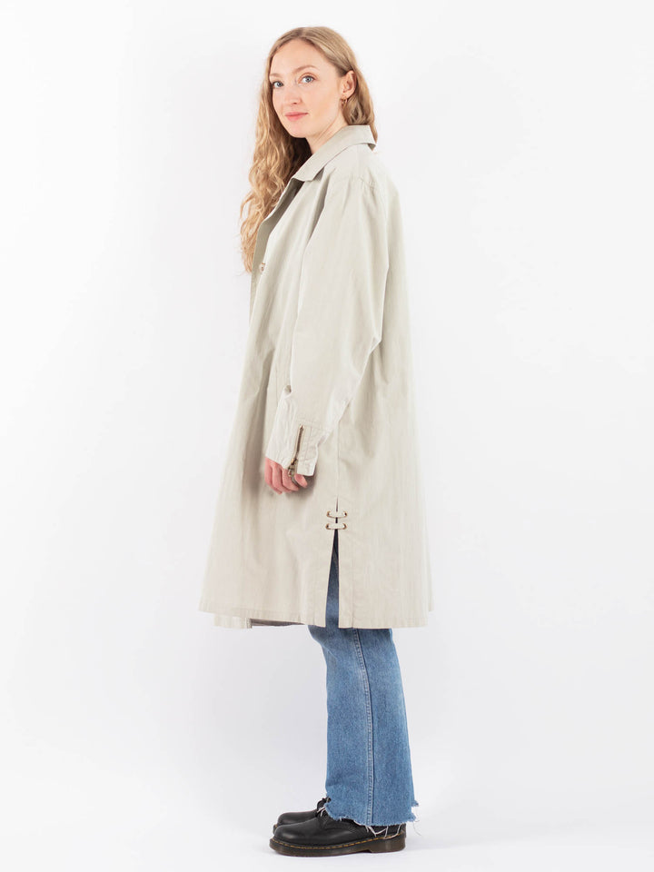 Vintage 90's Women Mac Coat in BeigeV9440