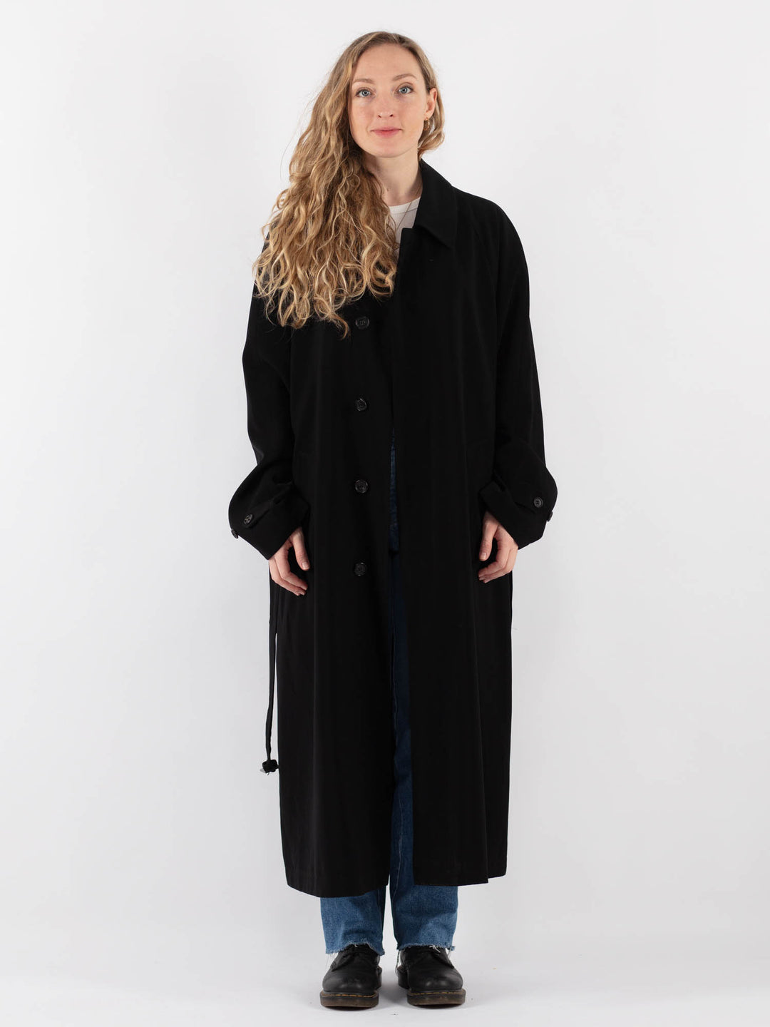 Vintage 90's Women Trench Coat in Black