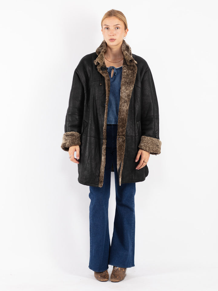 Vintage 90's Women Sheepskin Coat in Black