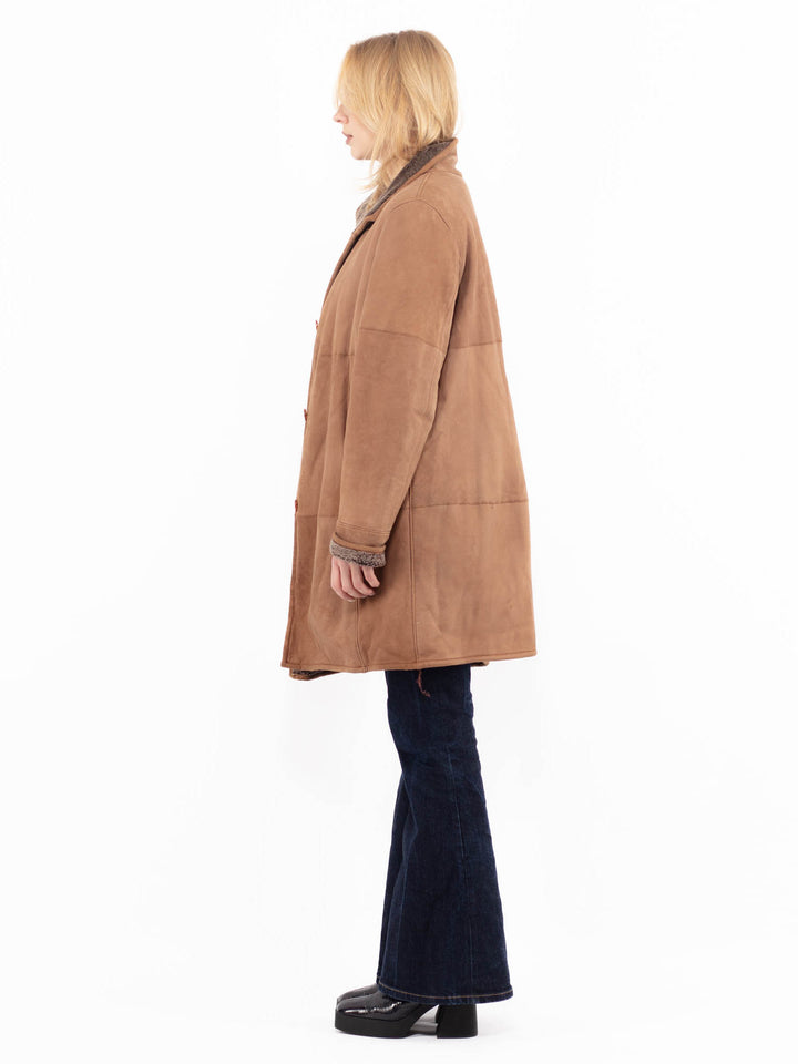Vintage 90's Women Sheepskin Coat in BrownA1080