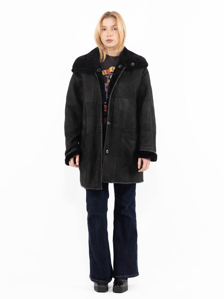 Vintage 90's Women Sheepskin Coat in BlackA1089
