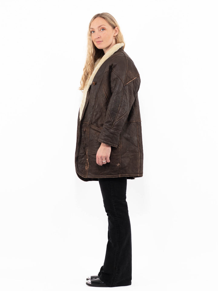 Vintage 90's Women Sheepskin Coat in BrownA0890