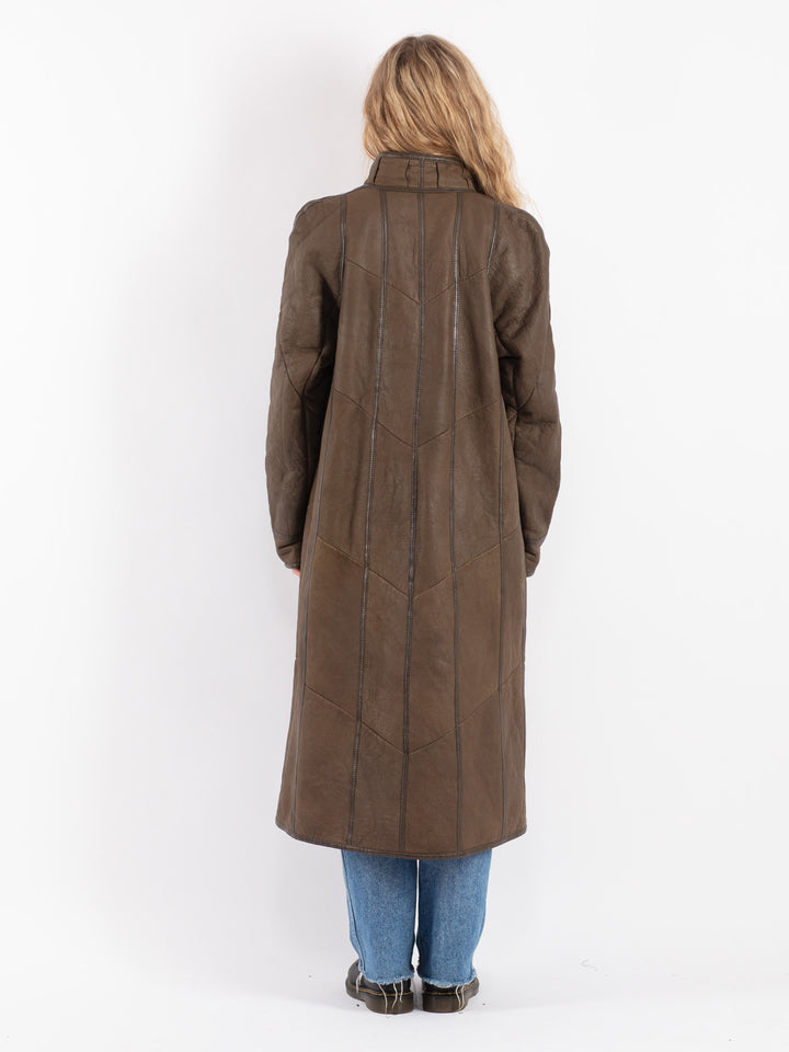 Vintage 90's Women Sheepskin Coat in BrownV9043