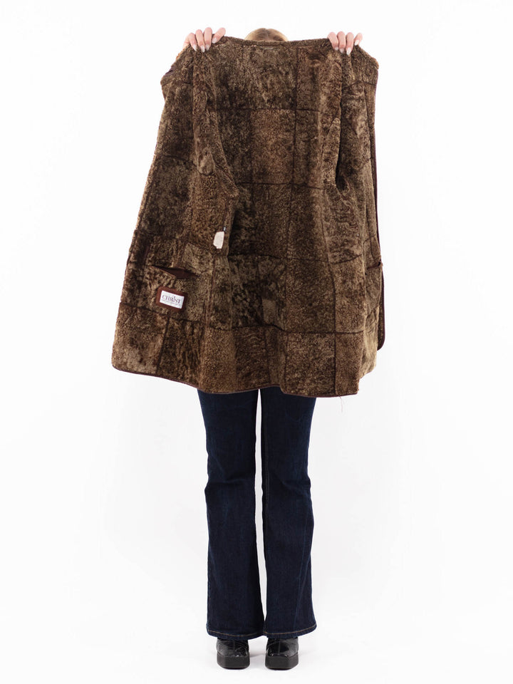 Vintage 90's Women Sheepskin Coat in BrownA1099