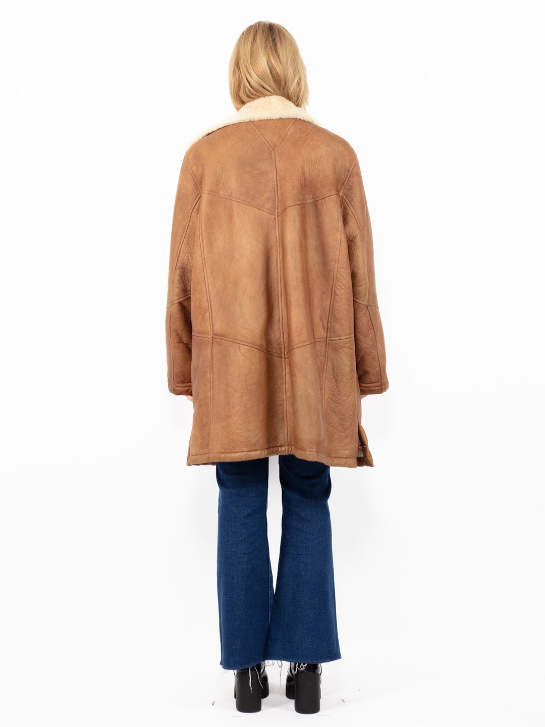 Vintage 90's Women Oversized Sheepskin Coat in Brown
