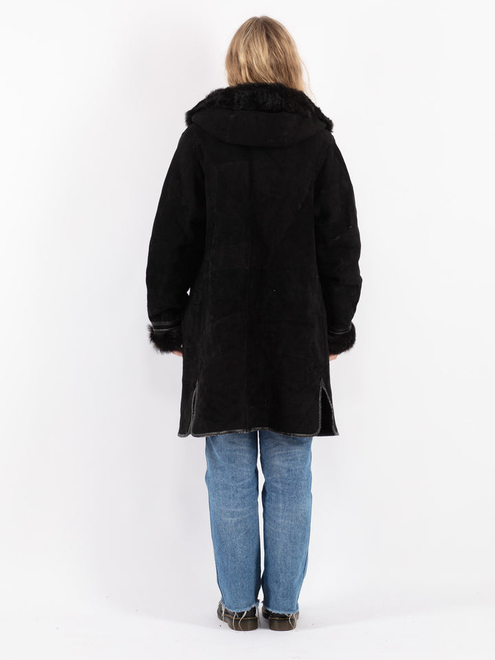 Vintage 90's Women Sheepskin Coat in Black