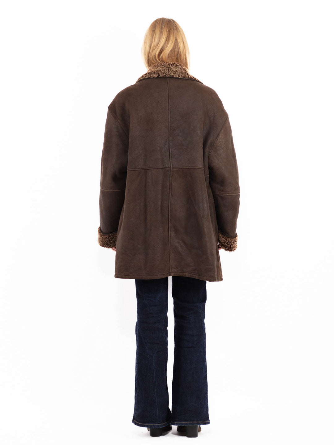 Vintage 90's Women Oversized Sheepskin Coat in Brown