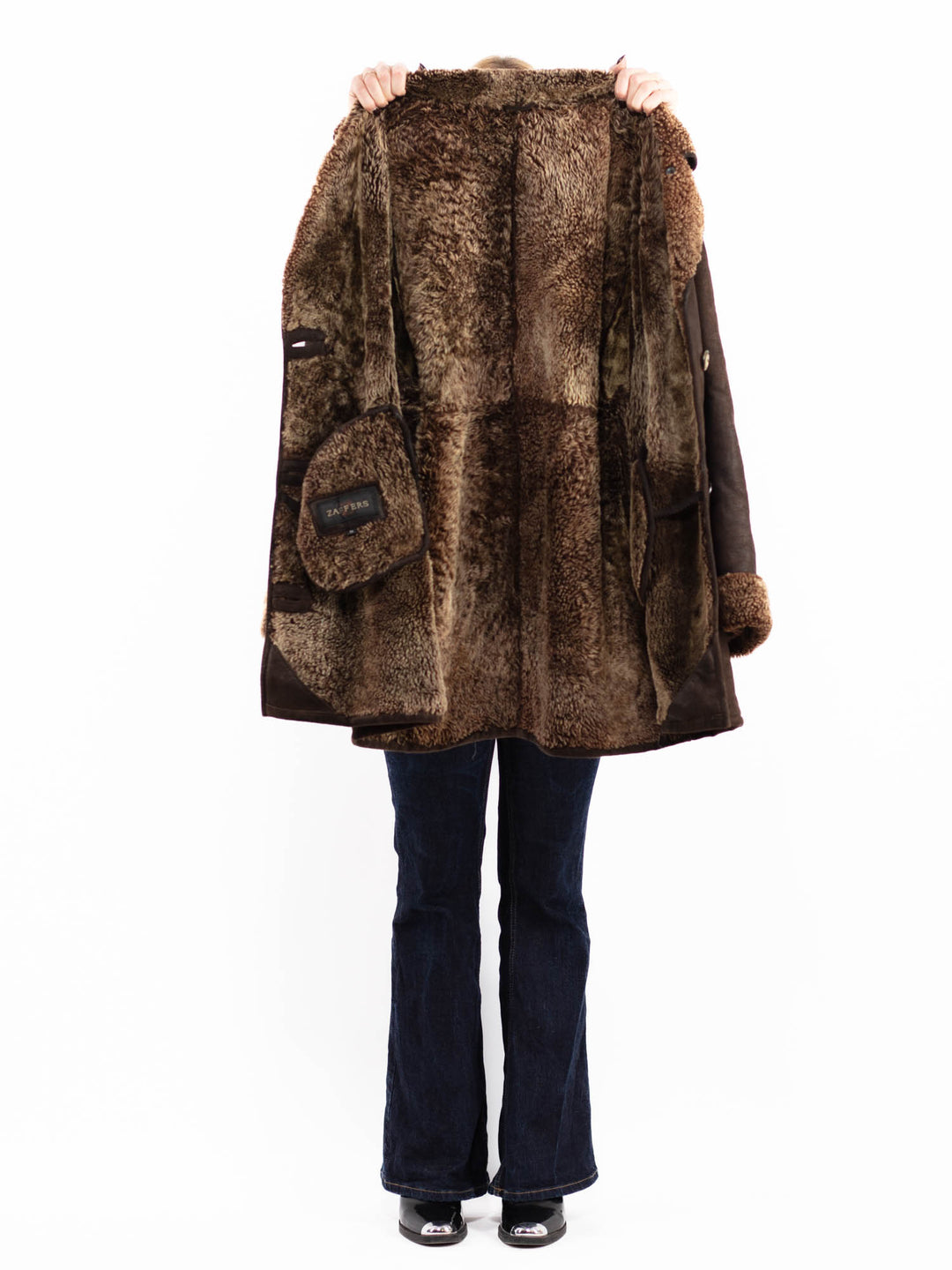 Vintage 90's Women Oversized Sheepskin Coat in Brown