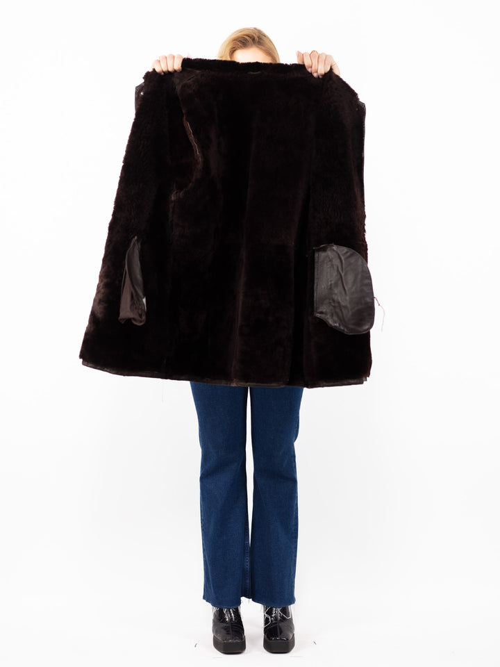 Vintage 90. gadu sieviešu aitādas ādas mētelis brūnā krāsā