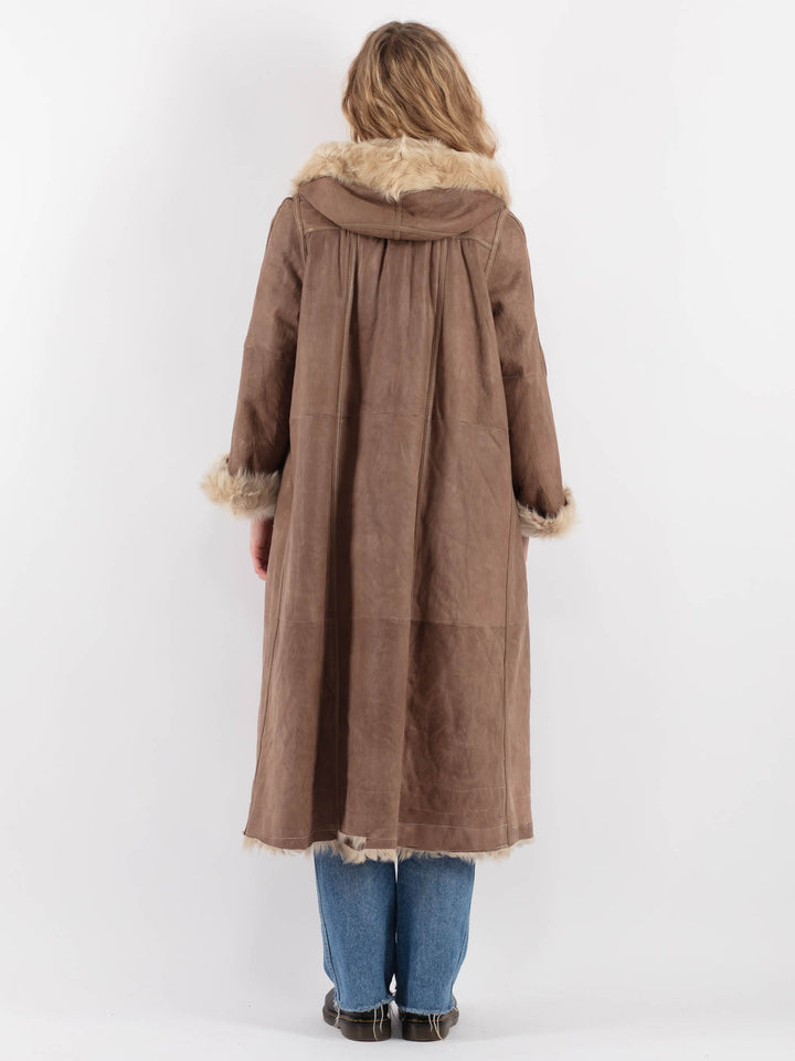 Vintage 90's Women Sheepskin Coat in BrownV9253