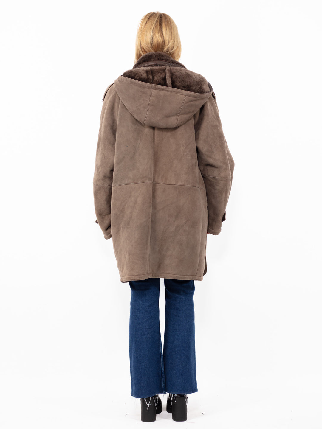 Vintage 90. gadu sieviešu aitādas mētelis ar kapuci brūnā krāsā