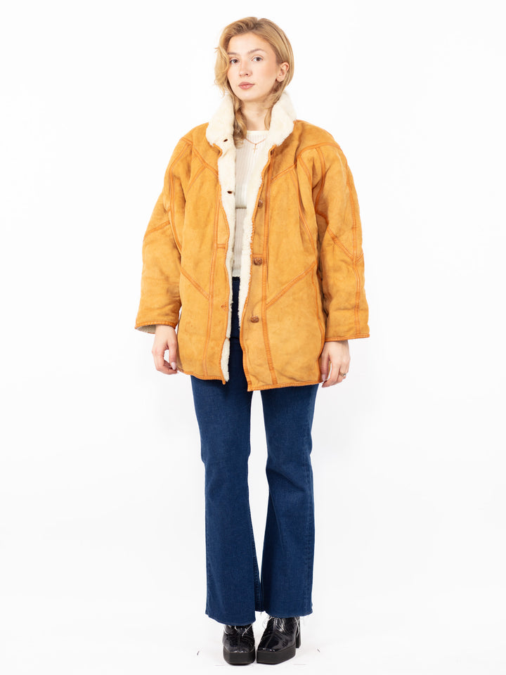 Vintage 80. gadu sieviešu aitādas mētelis brūnā krāsā