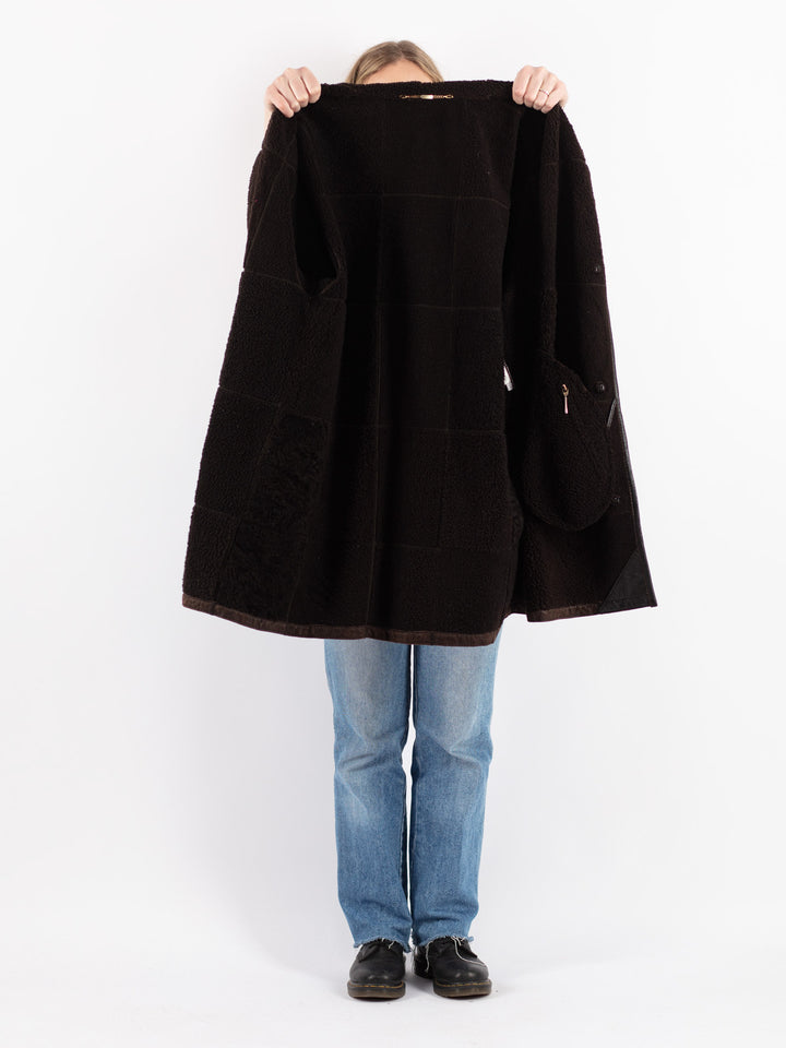 Vintage 90's Women Sheepskin Coat in Brown
