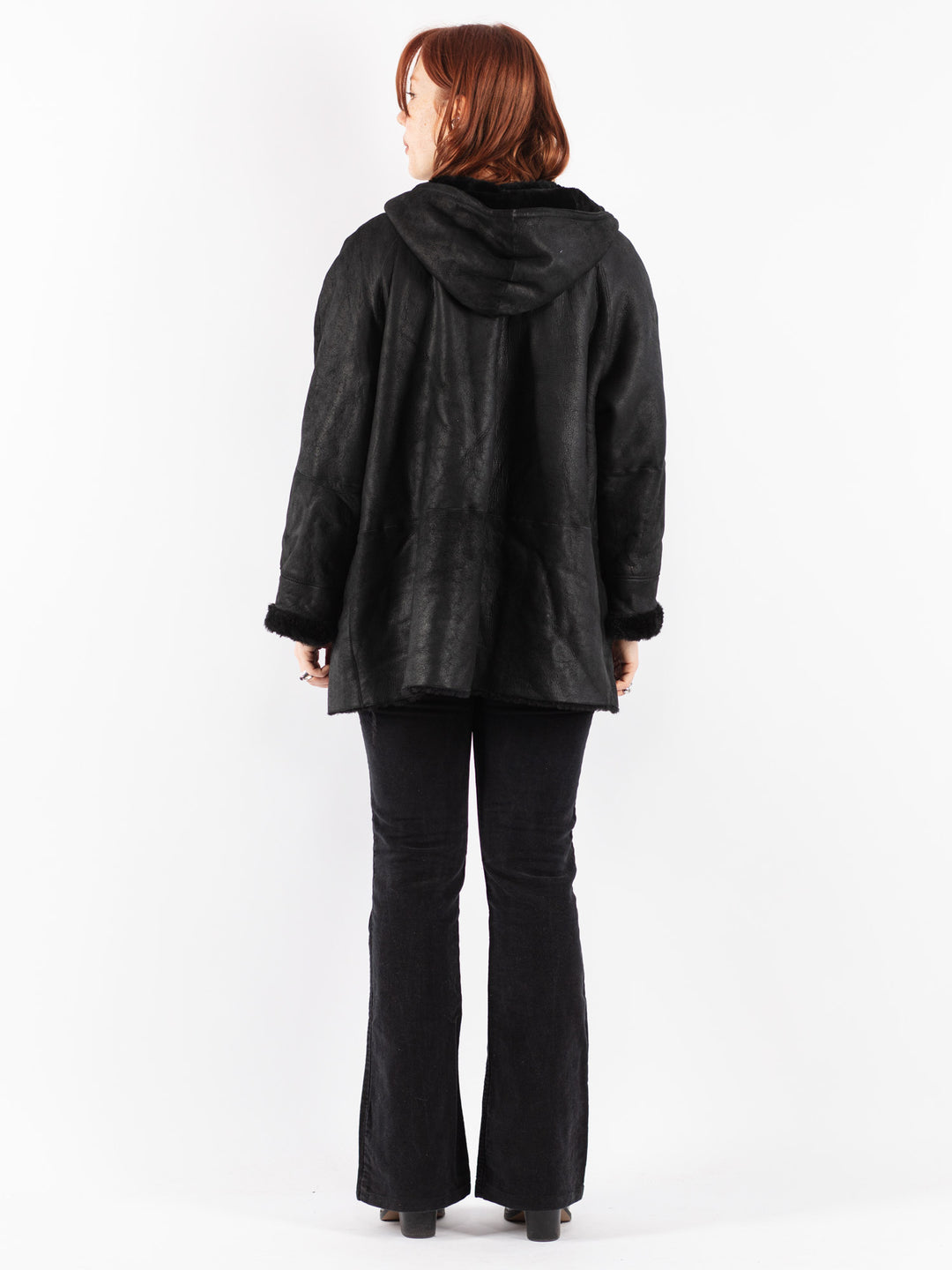 Vintage 90's Women Sheepskin Coat in Black