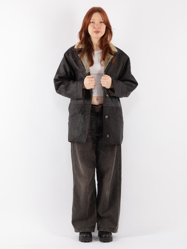 Vintage 90's Women Sheepskin Coat in Brown