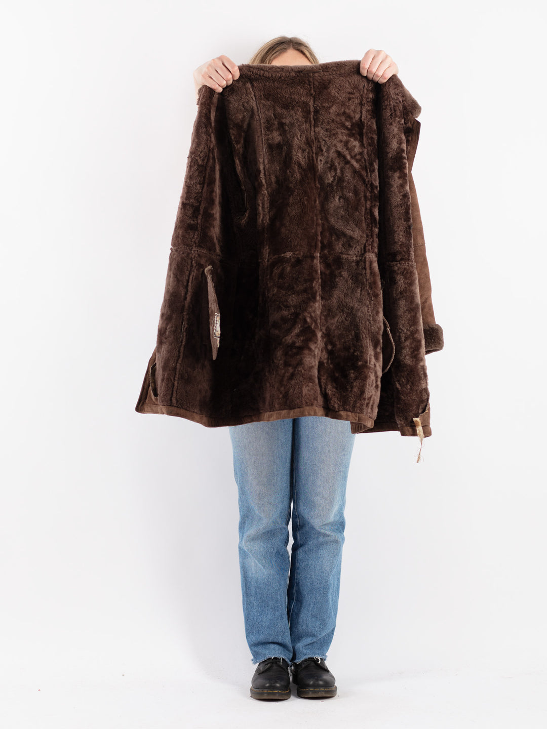 Vintage 90's Women Sheepskin Coat in Brown