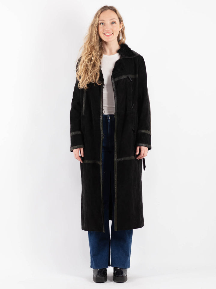 Vintage 90's Women Sheepskin Coat in BlackV9228