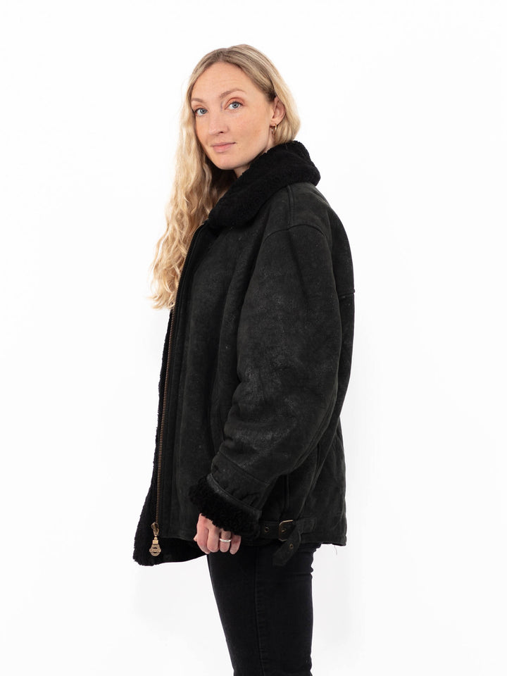 Vintage 90's Women Sheepskin Jacket in BlackA0875