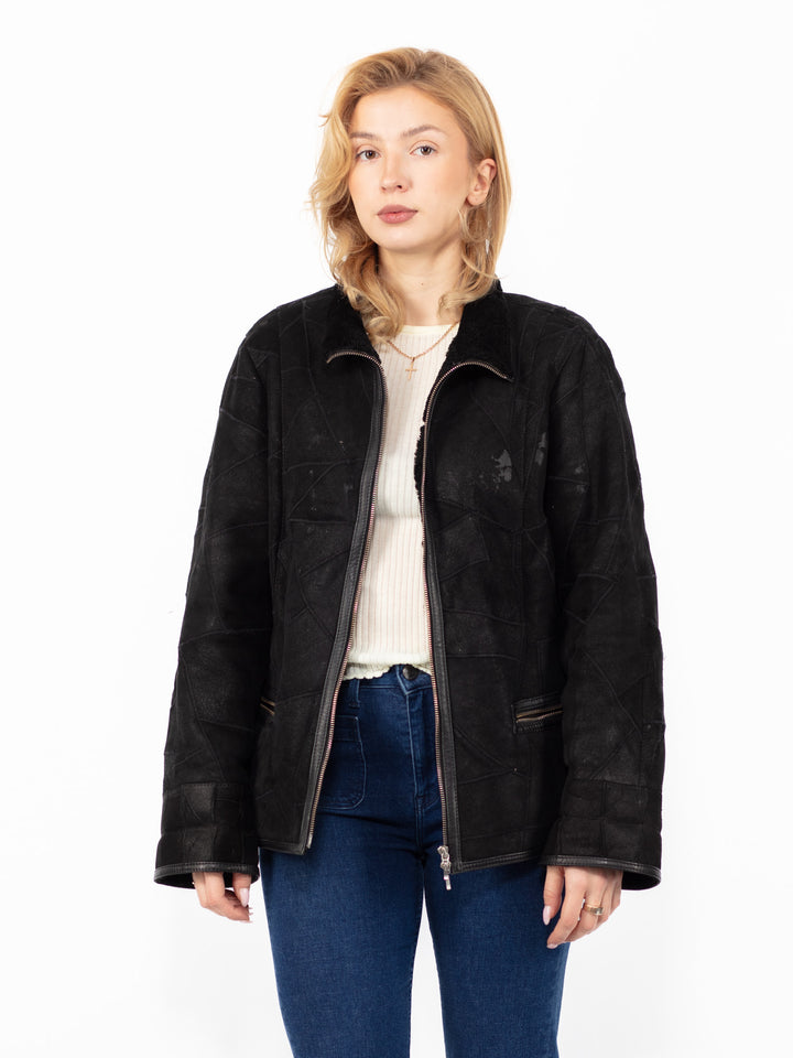 Vintage 90. gadu sieviešu aitādas jaka melnā krāsā