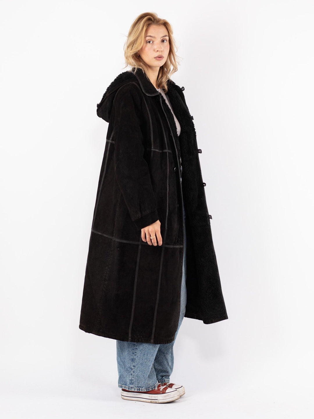 Vintage 90's Women Suede Sherpa Coat in Black