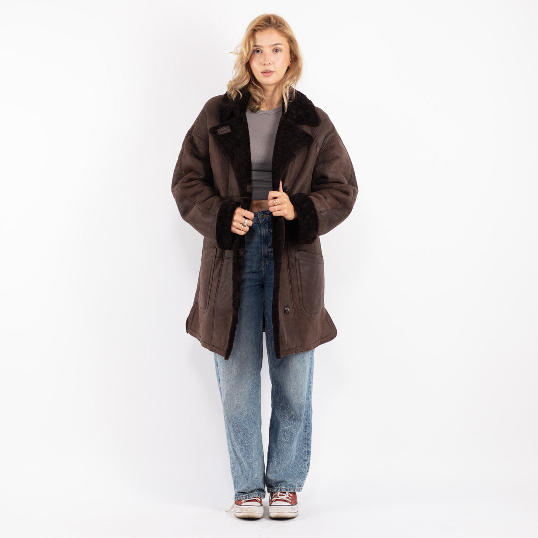 Vintage 90's Women Sheepskin Coat in Brown