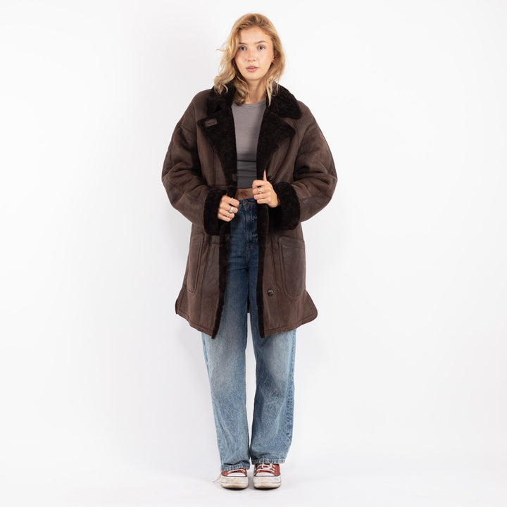 Vintage 90's Women Sheepskin Coat in Brown