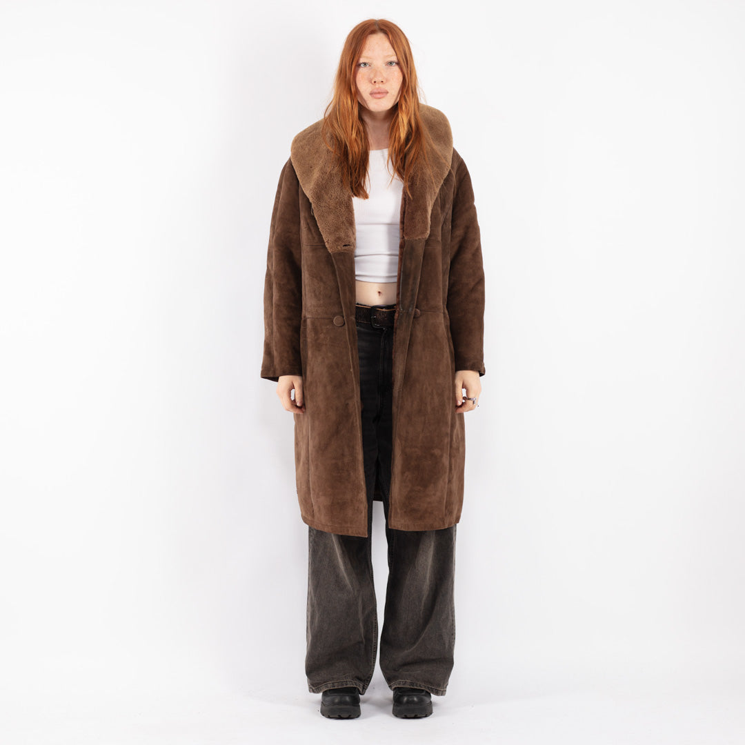 Vintage 70's Women Sheepskin Coat in Brown