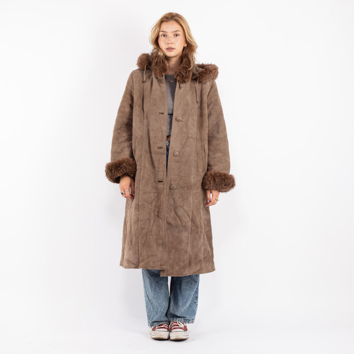 Vintage 90's Women Sheepskin Coat in Beige