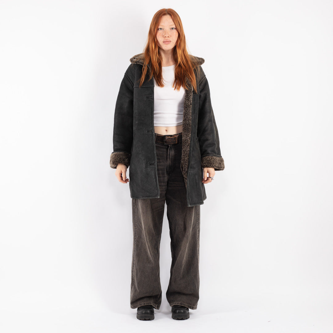 Vintage 80's Women Sheepskin Shearling Coat in Black