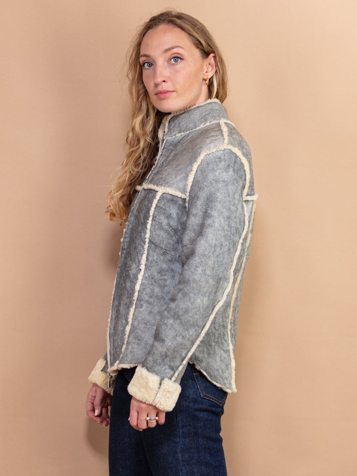 Vintage 70's Women Sheepskin Jacket in Grey - NorthernGrip